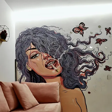 Апартаменты The Centre Spot *